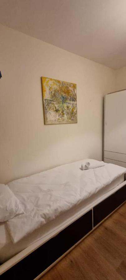 Live At Tlv Apartment Тел Авив Екстериор снимка